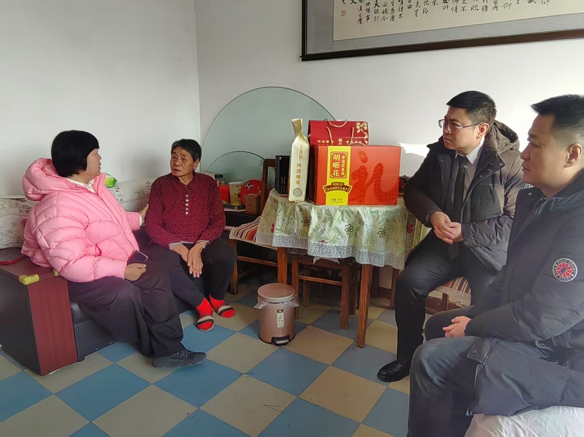 压缩.jpg
