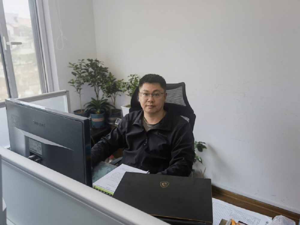 刘晓东.jpg