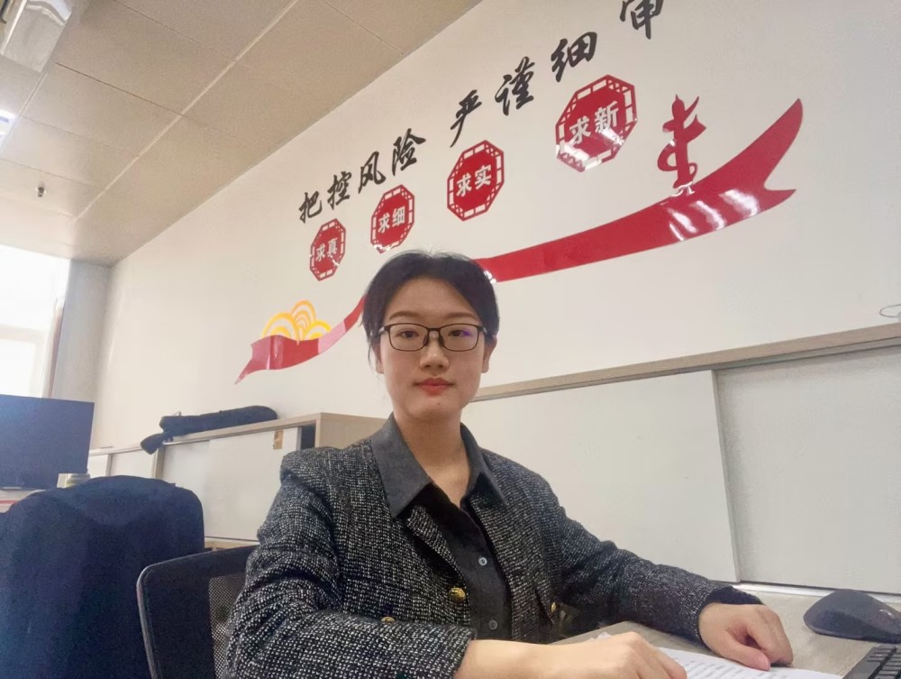 董思如.jpg
